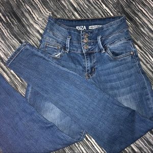 High Rise Push up Jeans
